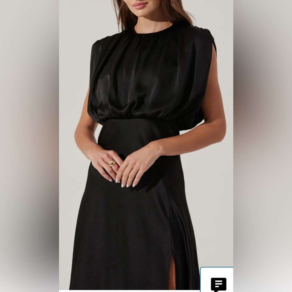 Astr Cap Sleeve Satin Dressing Black Size Small  NWOT - Picture 3 of 9